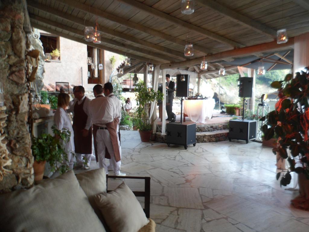 Eco Del Mare Bed & Breakfast Lerici Bagian luar foto