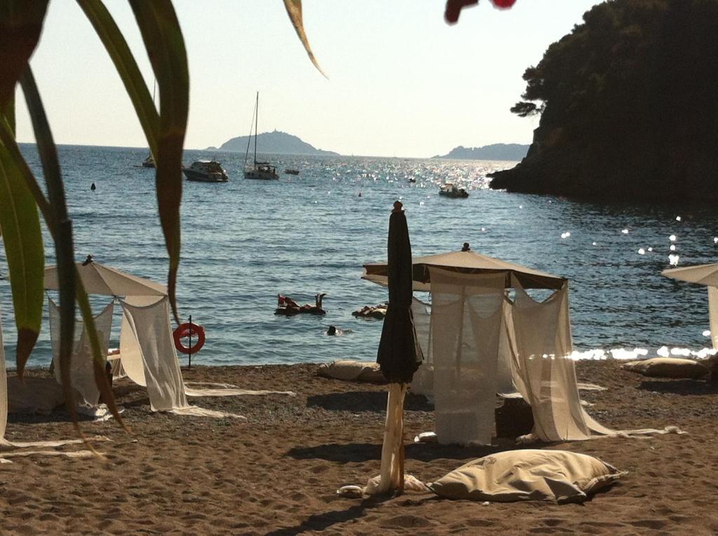 Eco Del Mare Bed & Breakfast Lerici Bagian luar foto